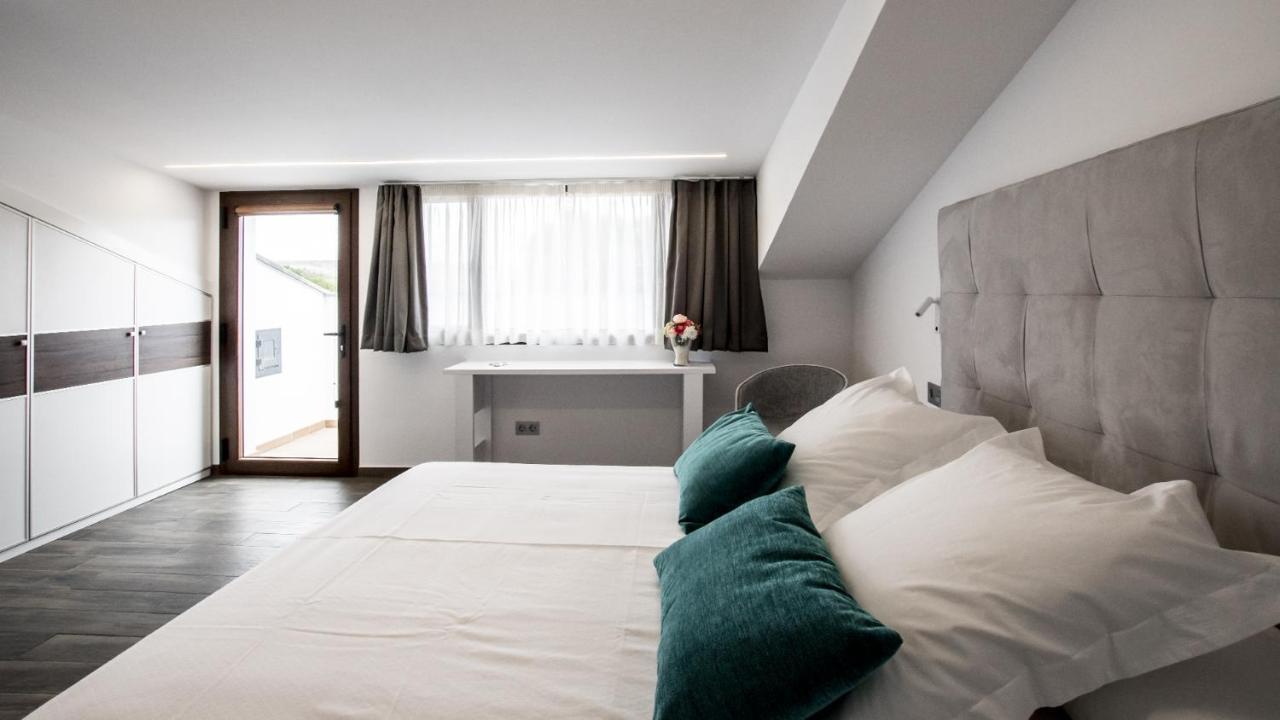 Hotel Duque De Calabria 만자네라 외부 사진